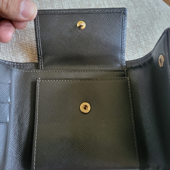 Louis Vuitton Mini Lin Monogram Trifold..Authentic - Picture 16 of 16